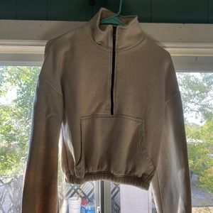 cropped sweatshirt